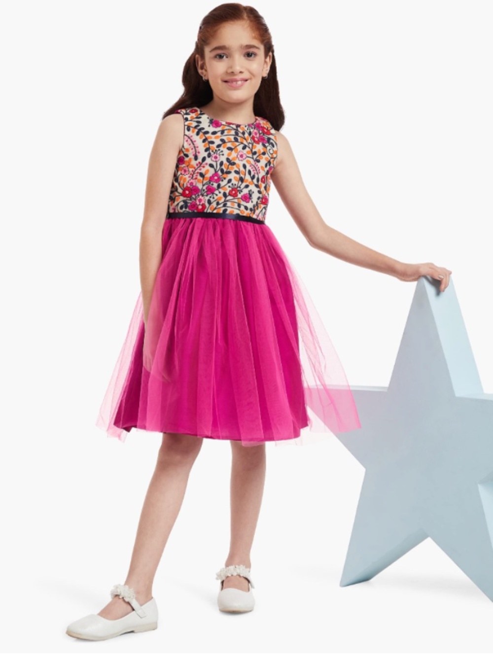 💖  Floral Embroidered Party Dress – Bright Pink Tulle Skirt - Size 6–7Y
